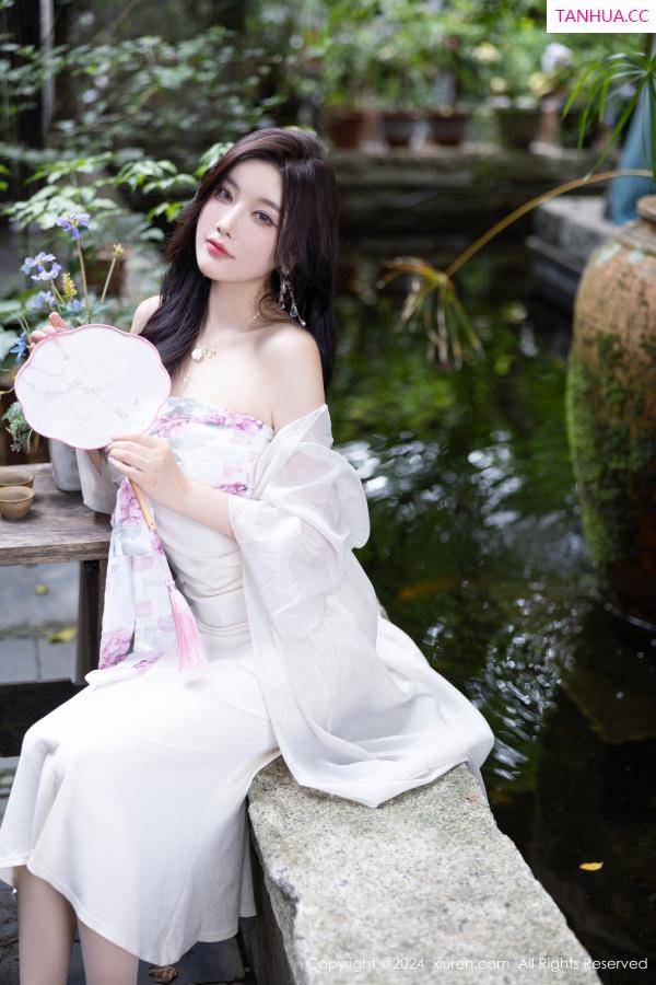 杨晨晨 sugar小甜心CC [XiuRen]高清写真图 2024.07.26 No.8926 杨晨晨Yome 丝袜美腿第12张图片